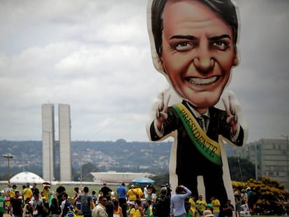 Blindada, Brasília recebe apoiadores de Bolsonaro à espera da cerimônia da posse