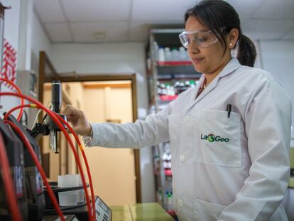 Las mujeres son protagonistas de la energía geotérmica en El Salvador.