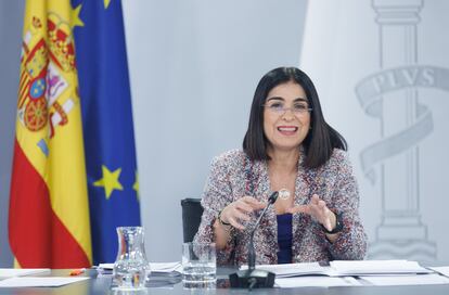 La ministra de Sanidad, Carolina Darias, en la rueda de prensa posterior a la reunión del Consejo de Ministros, este martes.