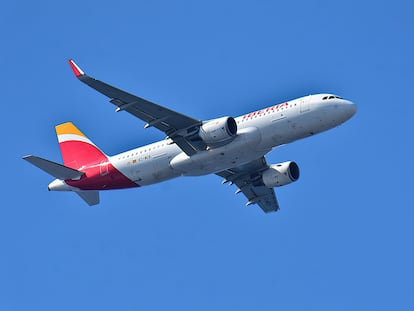 Un avión de Iberia llega al aeropuerto de Marsella.