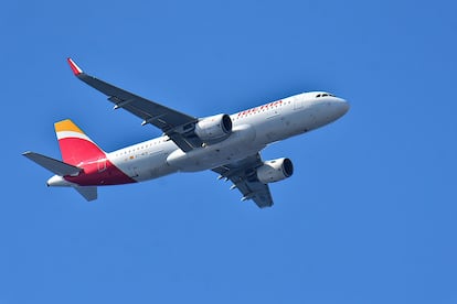 Un avión de Iberia llega al aeropuerto de Marsella.