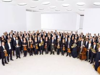 L'Orquestra Simfònica de Ràdio Frankfurt.