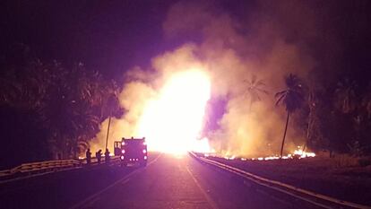 La explosión en la carretera Siglo 21, en el sur de México.