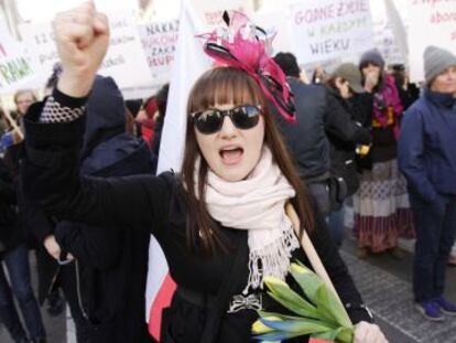 Manifestación feminista en favor del derecho al aborto y el matrimonio gay en Gdansk, el pasado 8 de marzo.