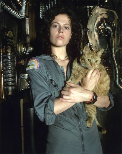Sigourney Weaver, con la otra gran criatura de 'Alien': el gato. 