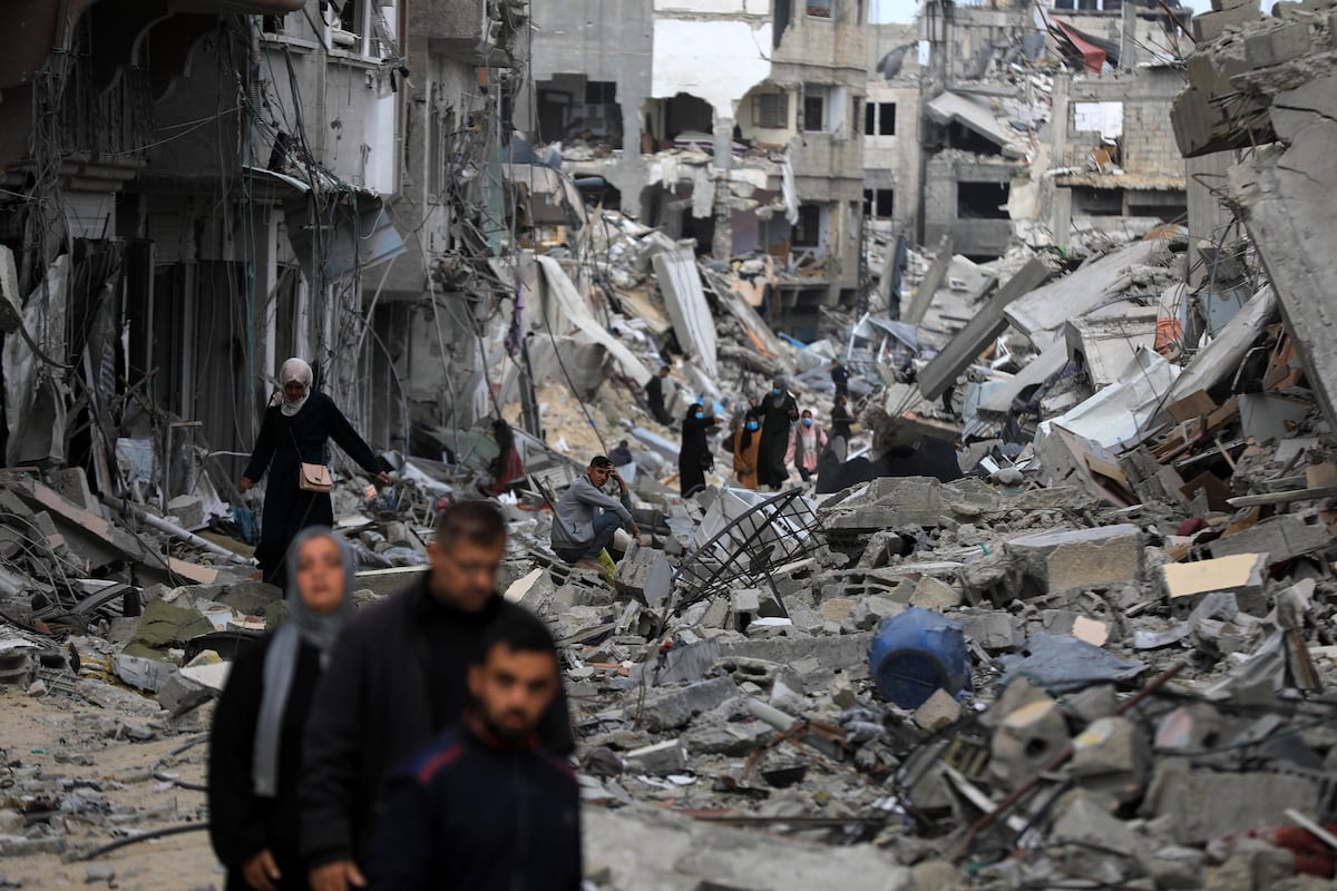 Vídeo | Tres hipótesis para explicar la retirada de Israel del sur de Gaza | Vídeos | EL PAÍS