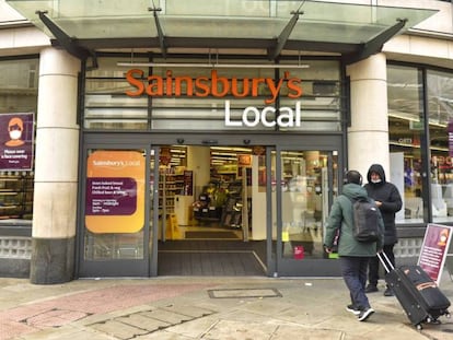Sainsbury’s no quiere perderse la fiesta en torno al minorista FOMO