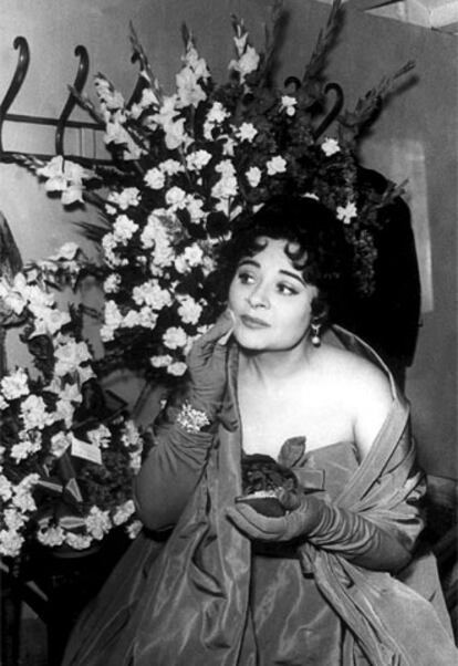 Imagen de 1961, durante el estreno de <i>La Atlántida</i>, de Manuel de Falla.