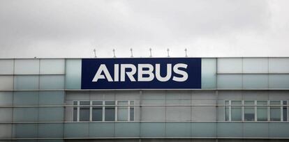 Fachada de la fábrica de Airbus en Toulouse (Francia)