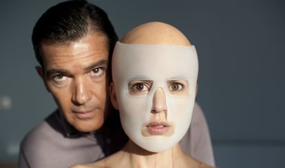 Antonio Banderas y Elena Anaya en &#039;La piel que habito&#039;.