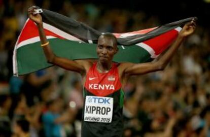 Asbel Kiprop vencedor en el 1.500.