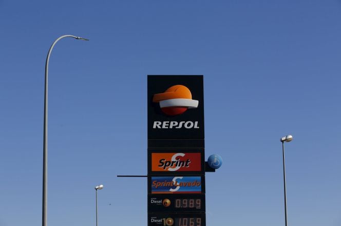 Competencia impone una multa a Repsol de más de 20 millones y le prohíbe contratar con el sector público