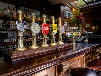 No te líes: estos son cuatro ‘pubs’ auténticos de Londres