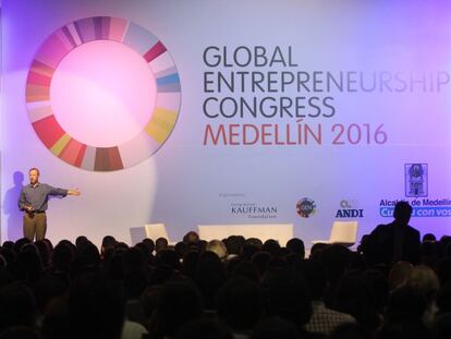 Conferencia durante el GEC 2016 en Medellín, Colombia.