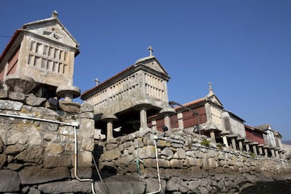 Combarro, el pueblo de los hórreos.