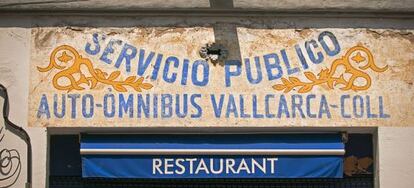 Rótulo del servicio que dio el nombre a la plaza de autobuses de Vallcarca.