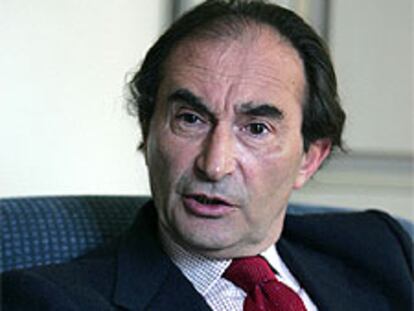Emilio Lamo de Espinosa, en su despacho de Madrid.