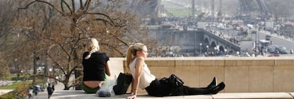 Turistas en la Torre Eiffel