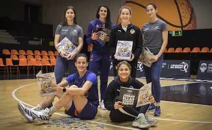 <CJ4>Desde la izquierda y de arriba abajo, Irene Noguera, Leticia Romero, Bea Beltrán, Lucía Abellán, María Pina y Sandra Hernández.