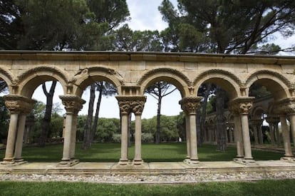 El claustro situado en la finca de Mas del Vent de Palam&oacute;s.