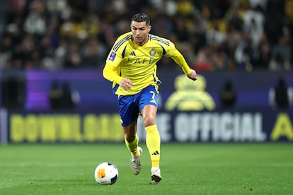 Cristiano Ronaldo en un partido con el Al Nassr ante Al Wasl en la Liga saud.