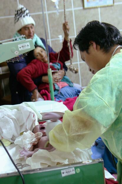 Más de 700 niños nacen cada año por parto vertical en Churcampa.