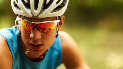 Adecuadas para ciclismo, conducir, pescar, correr, ir a la nieve o para cualquier deporte al aire libre. GETTY IMAGES.