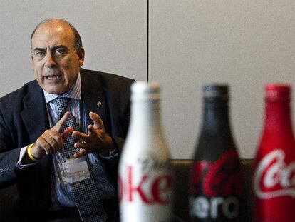 Muhtar Kent cree que los productos de Coca-Cola son "un lujo asequible", y que por ello la compañía ha eludido la crisis.