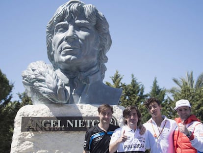 Los hijos de Nieto: Pablo, Gelete y Hugo, con Fonsi, sobrino y también ex piloto.