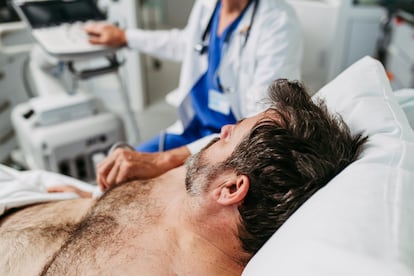 Pancreatitis necrotizante español Vietnam