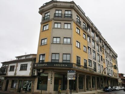 Edificio de Mea&ntilde;o donde estaba domiciliada una de las firmas.