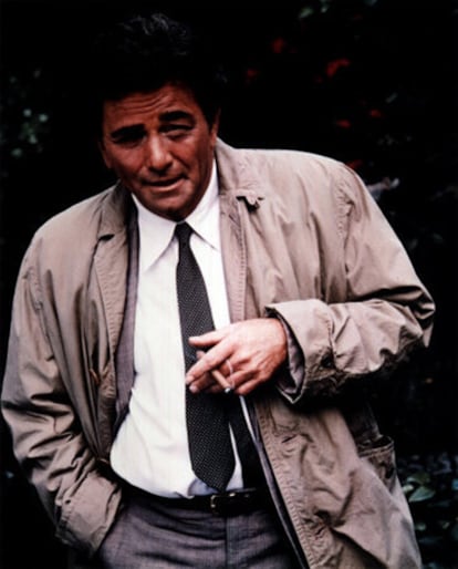 Foto del actor Peter Falk en su papel del detective Colombo.