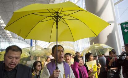 Protesta en el aeropuerto de Hong Kon a favor del movimiento prodemocracia.