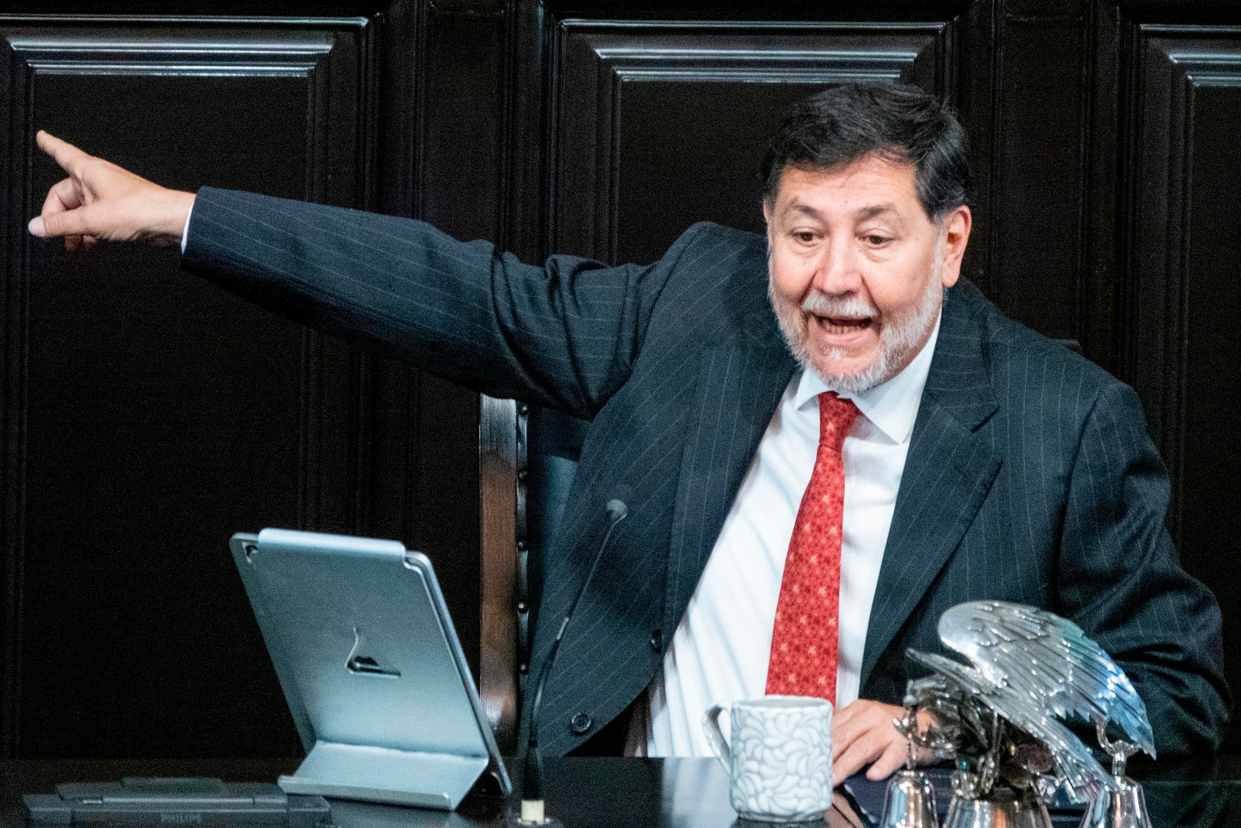 Los últimos (y controvertidos) días de Noroña en la tribuna del Senado