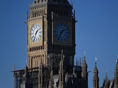 El reloj de la torre del Parlamento de Westminster, el lunes.