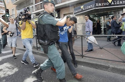 Operaci&oacute;n contra la mafia china en Puente de Vallecas en mayo de 2015.