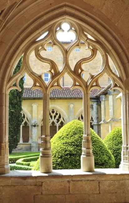 Claustro gótico de la abadía de Nuestra Señora de la Natividad.