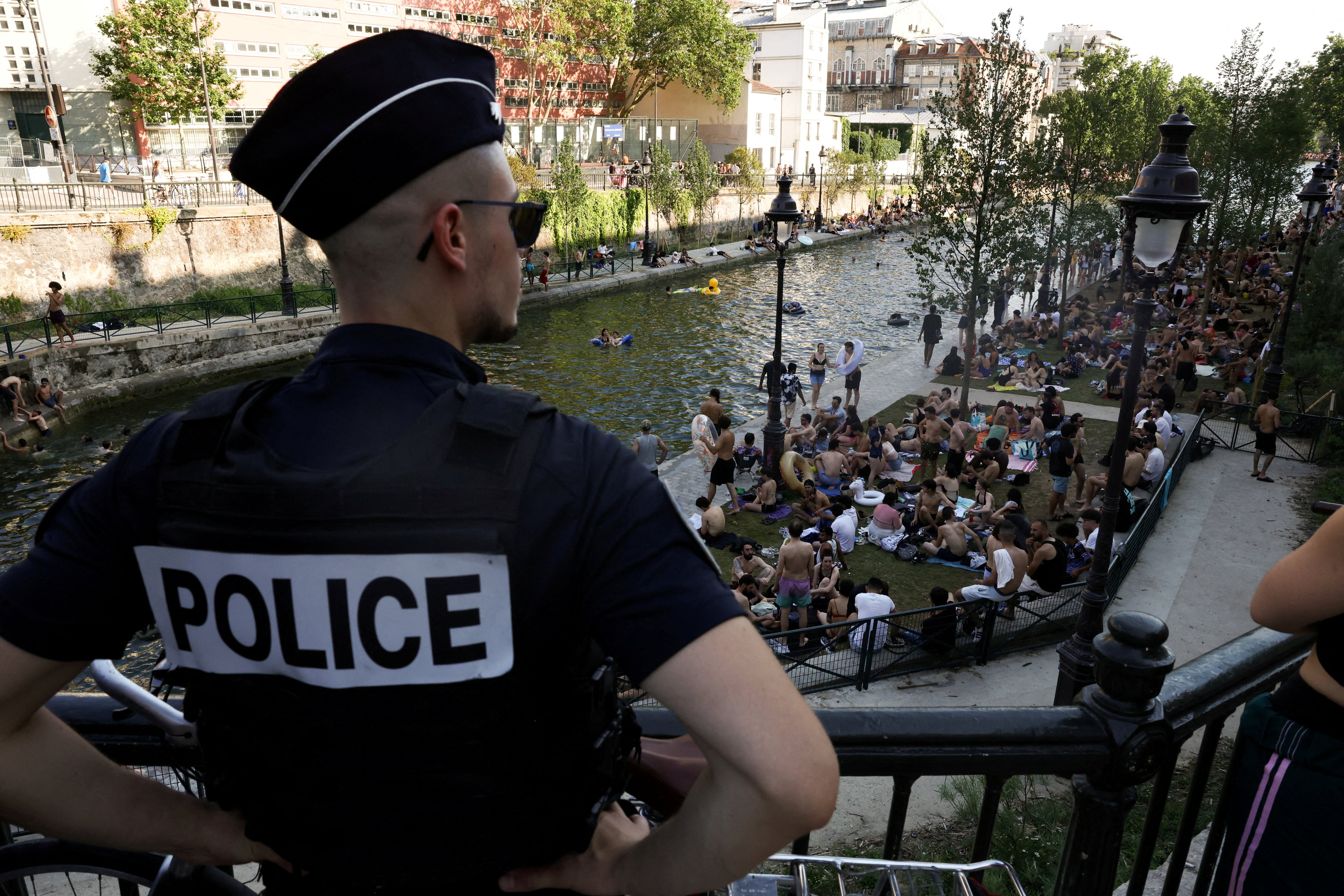 France Approves Police Gun Law, Opposition Calls It 'License to Kill'