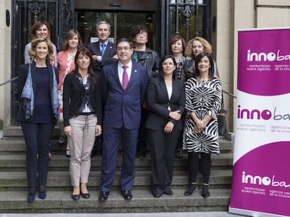 Participantes en la jornada de los Martes de Innobasque, en San Sebastián.