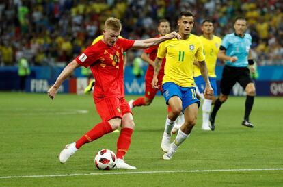 Kevin De Bruyne faz o segundo gol da Bélgica.