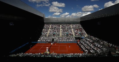 La Caja Mágica durante el partido de Rafael Nadal de este sábado en el Open de Madrid.