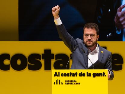 El candidato a la presidencia de la Generalidad de Cataluña, Pere Aragonès, interviene en el inicio de la campaña electoral el jueves.