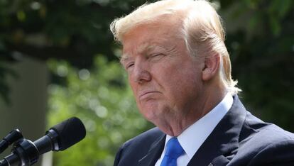 Donald Trump durante una rueda de prensa en los jardines de la Casa Blanca.