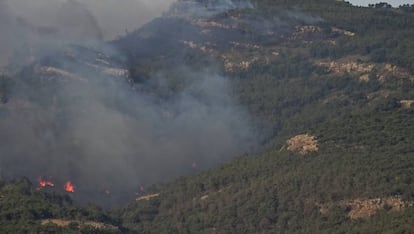 Incendio forestal en el monte Gurugú (Melilla).