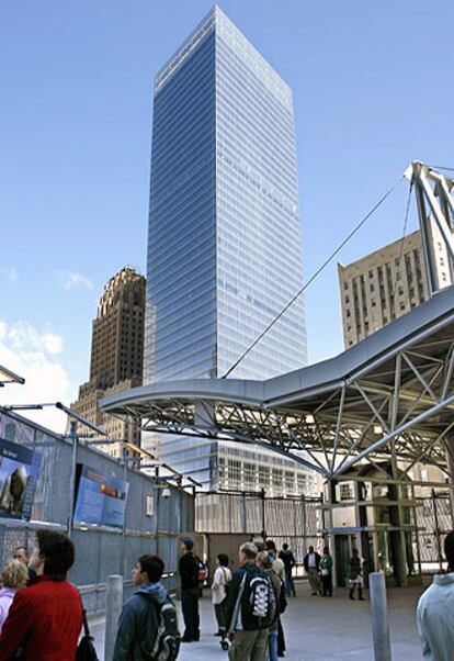 La Torre 7 del World Trade Center ha sido inaugurada este martes en Nueva York tras su reconstrucción.