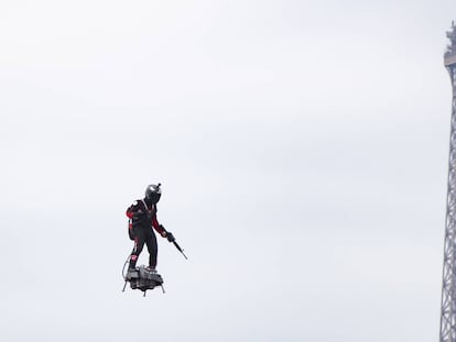 El desfile militar del 14 de julio en París, en imágenes