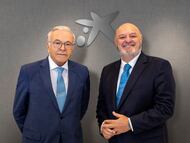 El presidente de la Criteria Caixa, Isidro Fainé, y el nuevo cionsejero delegado, José María Méndez, en una imagen cedida por la compañía.