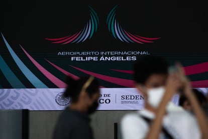 A marchas forzadas y en un tiempo récord -menos de tres años desde que iniciaron las obras- Andrés Manuel López Obrador inauguraró el pasado 21 de marzo el AIFA, uno de los proyectos insignia de su Gobierno.