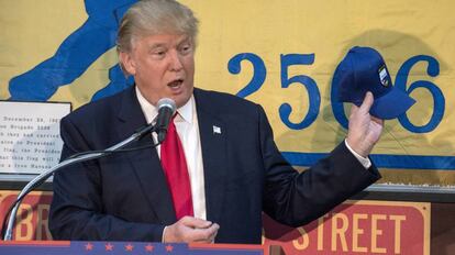 Trump, en el Museo de los Combatientes de la Invasión a Bahía de Cochinos, en Miami.