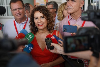 La ministra de Hacienda, María Jesús Montero, tras votar en las elecciones andaluzas el domingo.